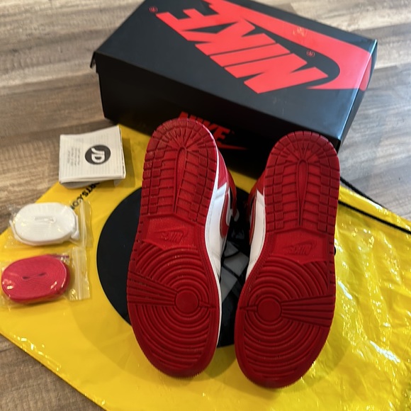 Nike Air Jordan 1 Retro High DG GS size 5.5Y = women’s 7 - Picture 3 of 7